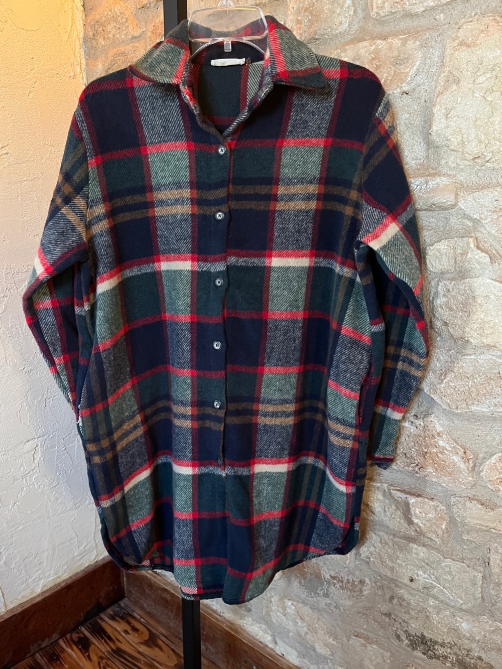 Plaid Button-Up Flannel Shirt Jacket in Navy, Green & Red Shacket with 2 pockets